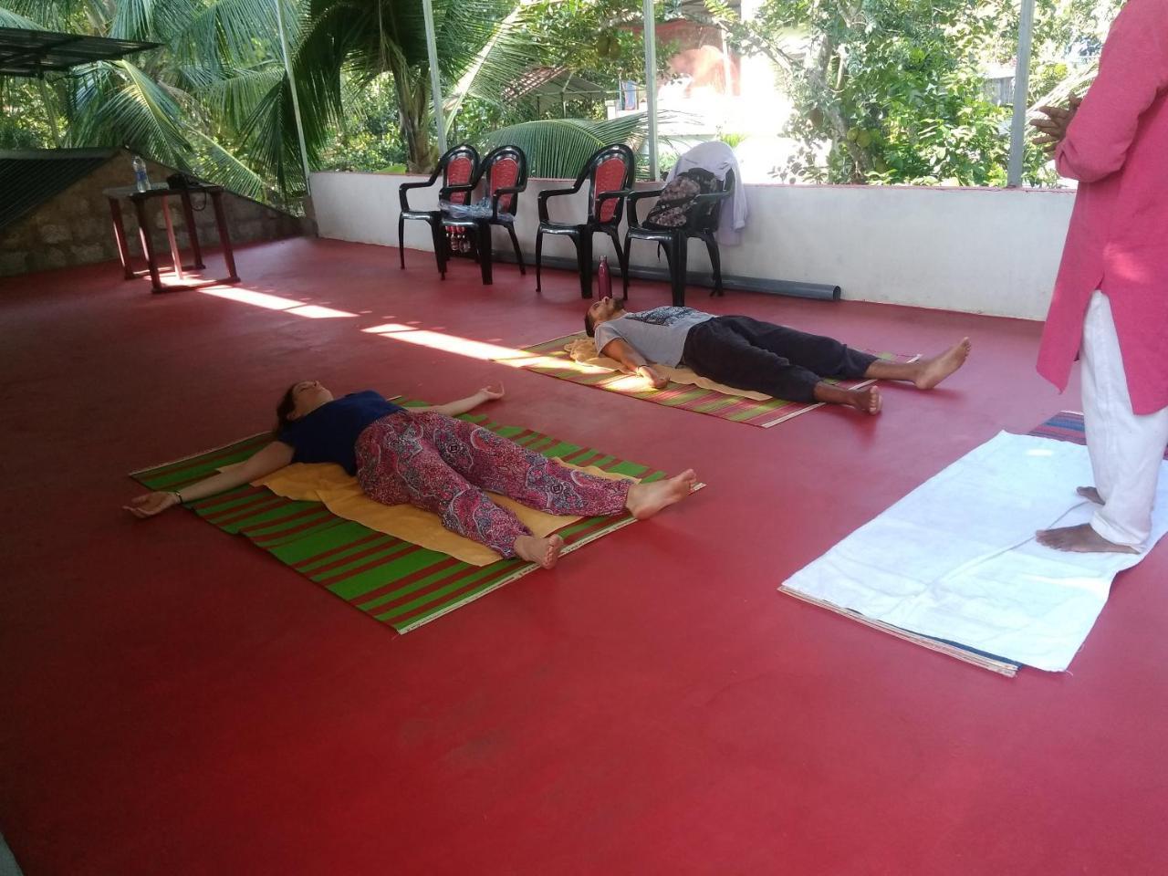 Appartamento Marari Peterland Alappuzha Esterno foto